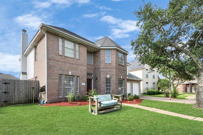 2613 Broussard Ct, House other with 4 bedrooms, 4 bathrooms and 2 parking in Seabrook TX | Image 7