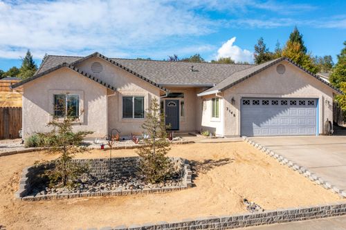 3148 Avington Way, Shasta Lake, CA, 96019 | Card Image