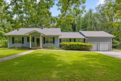 1702 James Blvd, Signal Mountain, TN, 37377-2636 | Card Image