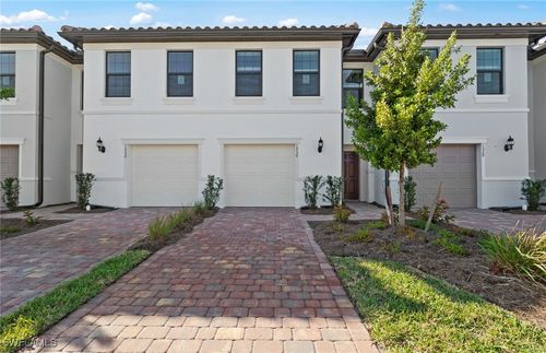 1530 Fells Cove Lane, CAPE CORAL, FL, 33909 | Card Image