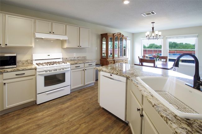 2418 Madeline Loop, House other with 4 bedrooms, 3 bathrooms and 6 parking in Cedar Park TX | Image 8