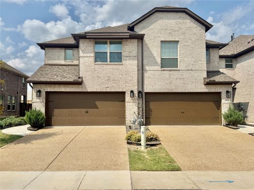 1061 Keswick Dr, Allen, TX, 75002-2636 | Card Image