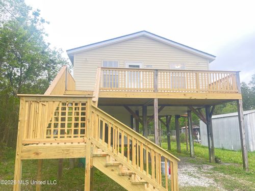 10055 Peachtree Drive, Bay Saint Louis, MS, 39520 | Card Image
