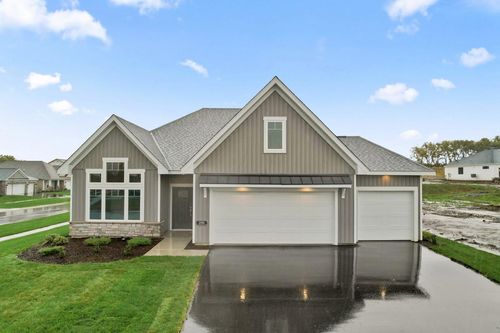 251 Meadow Way, Elko New Market, MN, 55054-5495 | Card Image