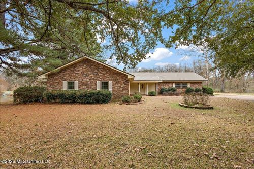 1153 Owens Rd, Terry, MS, 39170-8619 | Card Image