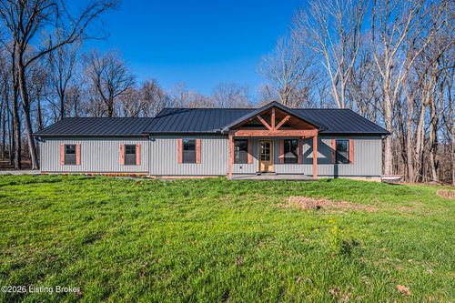143 Needmore Acres Rd, Glasgow, KY, 42141-8714 | Card Image