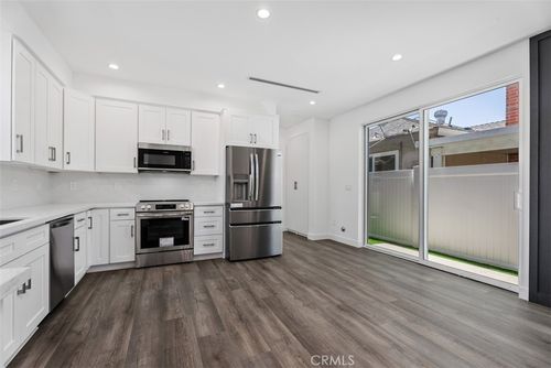 b-1325 B B St, Fullerton, CA, 92831 | Card Image