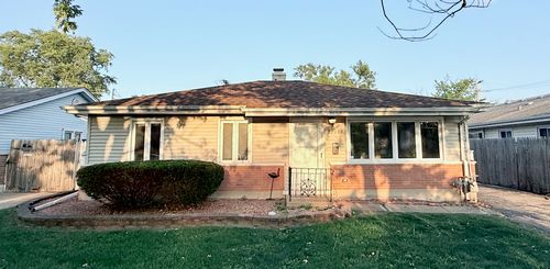 17153 Walter St, Lansing, IL, 60438-1352 | Card Image