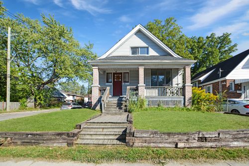 61 Broadway Ave, Hamilton, ON, L8S2V9 | Card Image