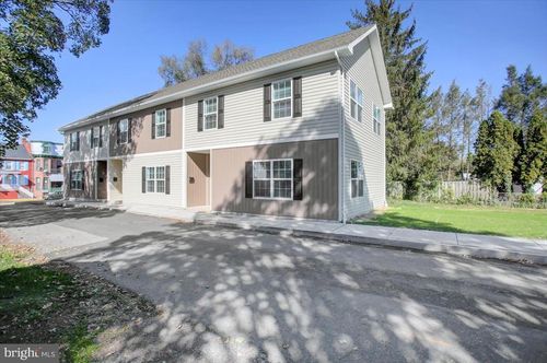 36 Dahlgren St, GREENCASTLE, PA, 17225 | Card Image