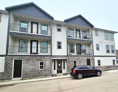 203-206 S Village Way, Lewisville, TX, 75057-3914 | Card Image