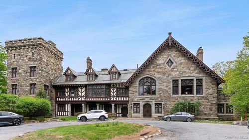 4-61 Crows Nest Rd, Tuxedo Park, NY, 10987-4268 | Card Image