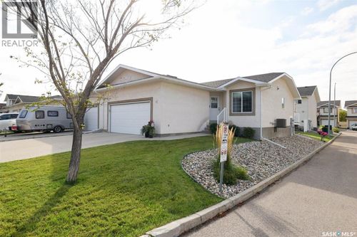 42-4101 Preston Cres, Regina, SK, S4X0G3 | Card Image