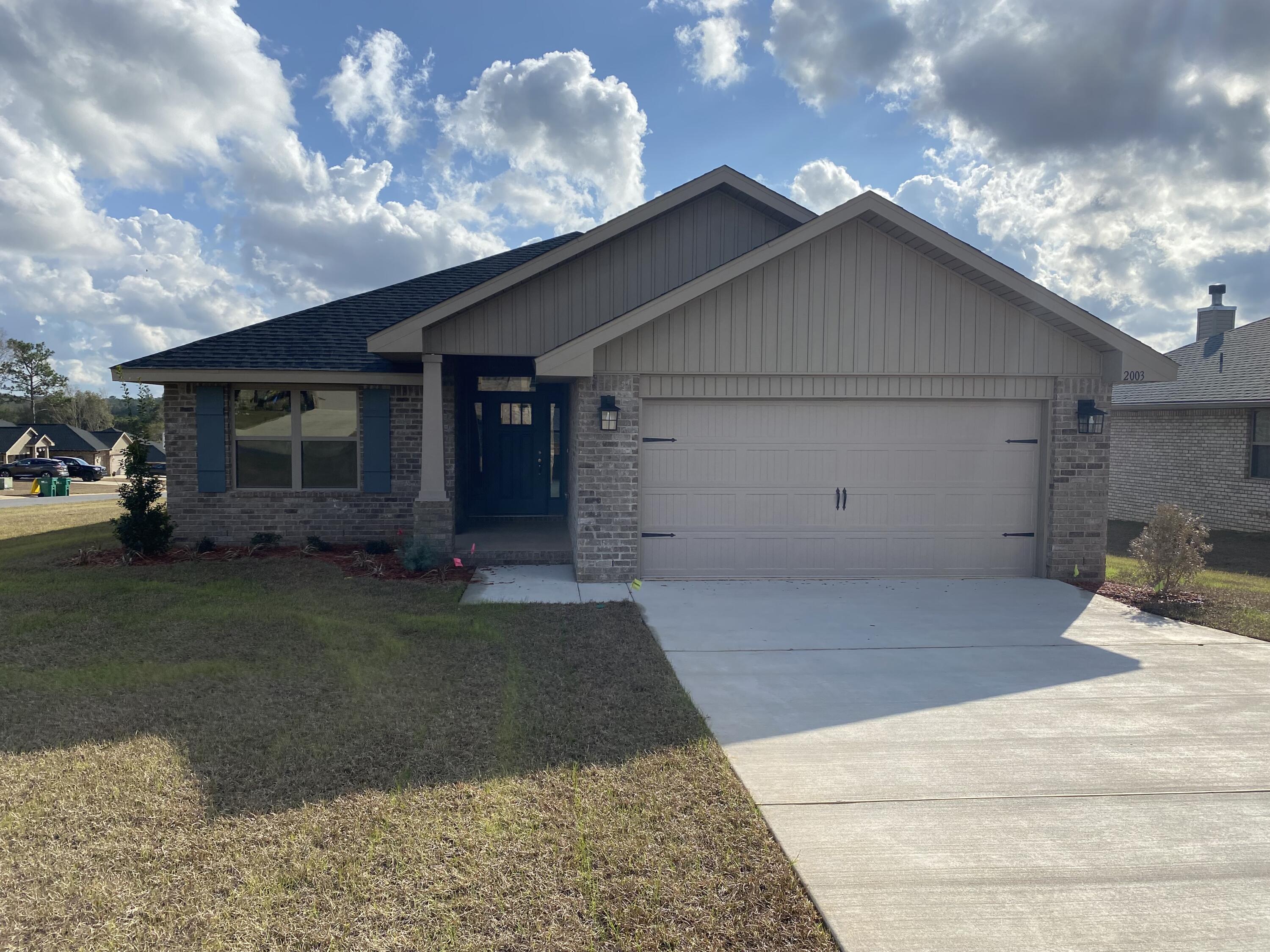 Keswick Ln, Crestview, FL 32536