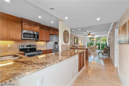 h414-414 Broad Ave S, Naples, FL, 34102-7180 | Card Image