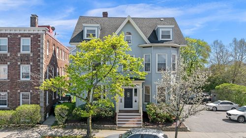 apt-4a-4-4A Broad St, Lynn, MA, 01902-5015 | Card Image