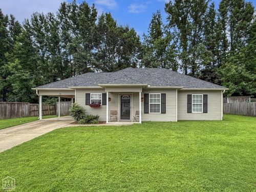 105 Lucy Ln, Ward, AR, 72176-9594 | Card Image