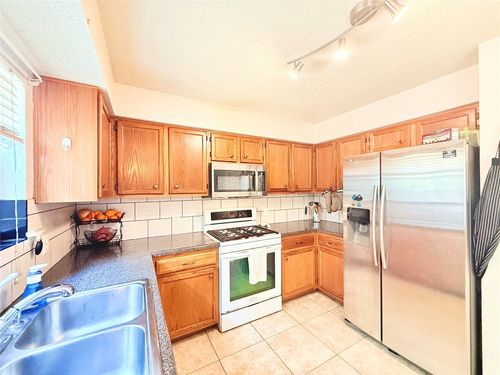 1407 Deer Ledge Trl, Cedar Park, TX, 78613-4252 | Card Image