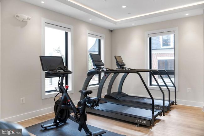 1622 Chain Bridge Rd, Townhouse with 3 bedrooms, 4 bathrooms and null parking in MCLEAN VA | Image 50
