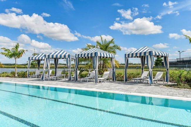 8045 Nevis Run, House other with 4 bedrooms, 6 bathrooms and null parking in BRADENTON FL | Image 32