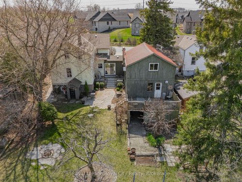 73 Queen St, Guelph, ON, N1E4R9 | Card Image