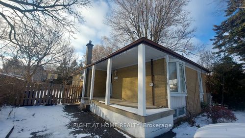 main-38 Stoddart Dr, Aurora, ON, L4G2G3 | Card Image