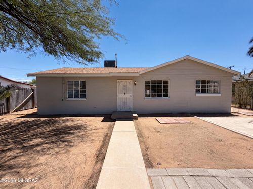 2732 E 21st St, Tucson, AZ, 85716-5739 | Card Image
