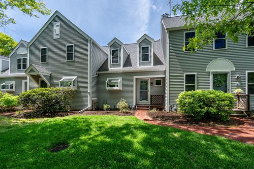 46 Southpoint Dr, Sandwich, MA, 02563-2661 | Card Image