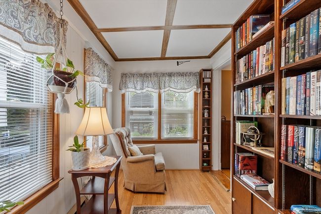 8 Manning Rd, House other with 3 bedrooms, 2 bathrooms and 1 parking in Lynn MA | Image 9