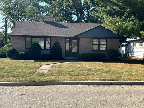 700 Garfield St, Harvard, IL, 60033-2204 | Card Image