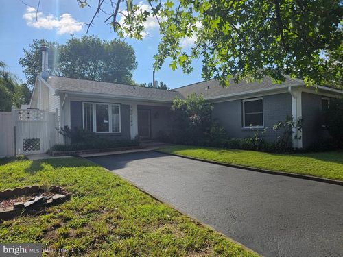 2807 Birdseye Ln, BOWIE, MD, 20715-3931 | Card Image
