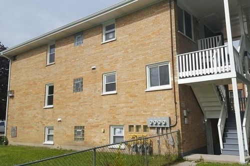 1-1021 S 16th Ave, Maywood, IL, 60153-1817 | Card Image