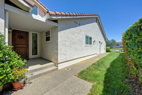 15048 Lago Dr, Rancho Murieta, CA, 95683-9509 | Card Image