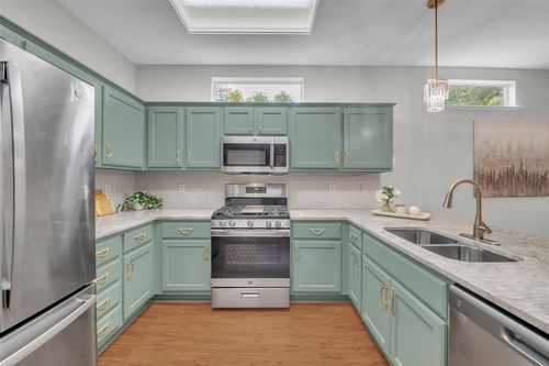 134 Whispering Wind Dr, Georgetown, TX, 78633-4506 | Card Image