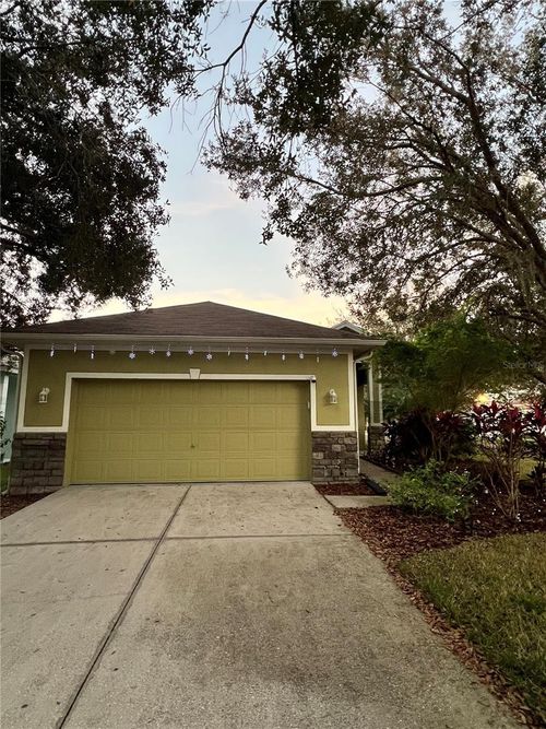 5634 Tanagerlake Rd, LITHIA, FL, 33547-5867 | Card Image