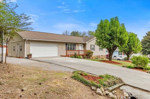 138 County Road 151, Riceville, TN, 37370-5507 | Card Image