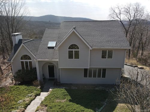 50 Downey Ln, Cold Spring, NY, 10516-3827 | Card Image