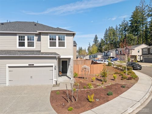 6501 Langley Ave Ne, Bremerton, WA, 98311-6001 | Card Image