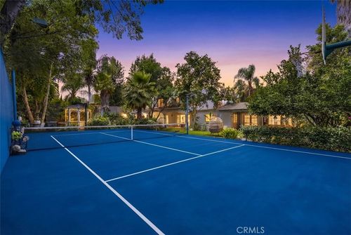 19436 Hatteras St, Tarzana, CA, 91356 | Card Image