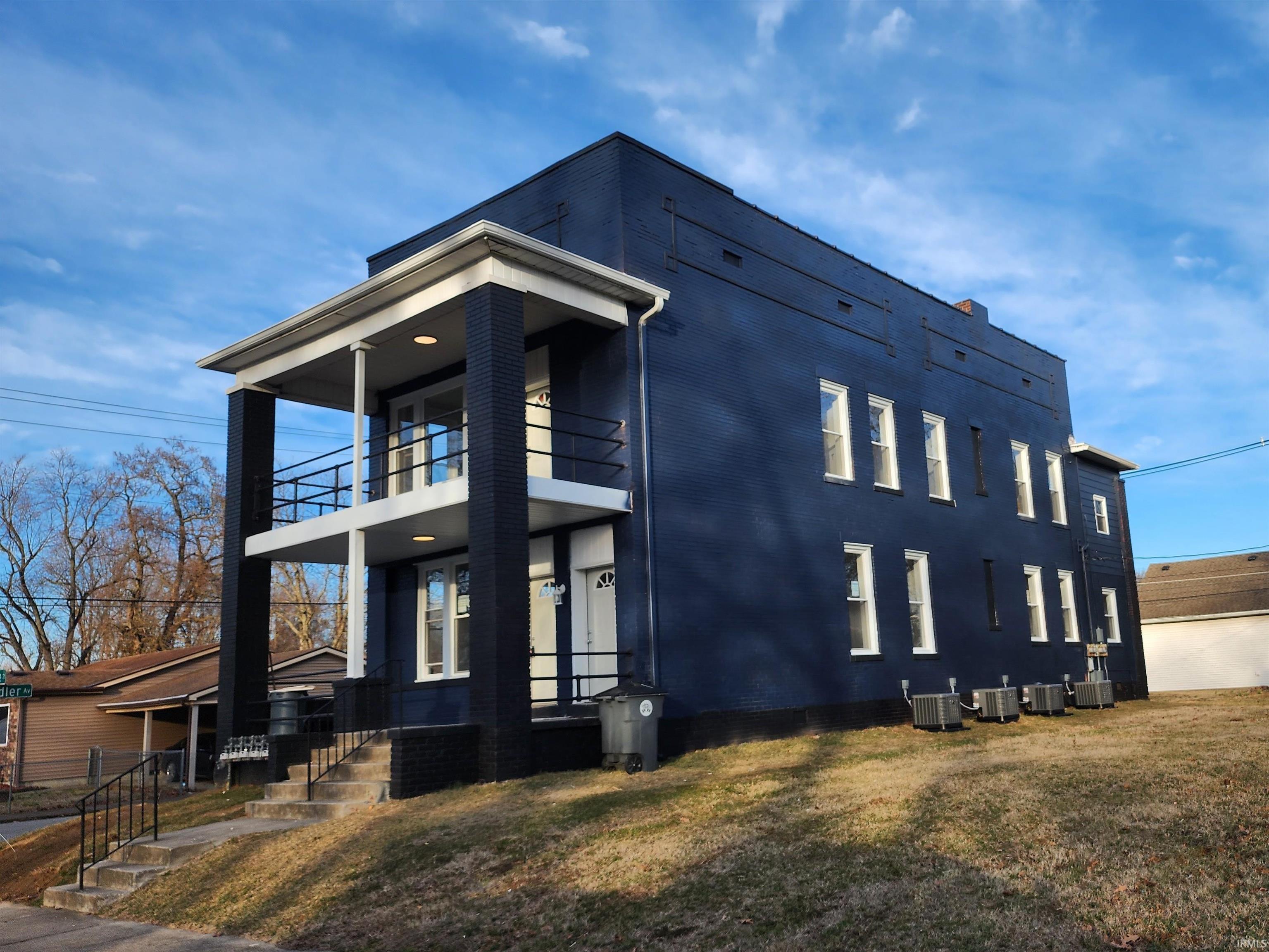 Residential Income in Evansville