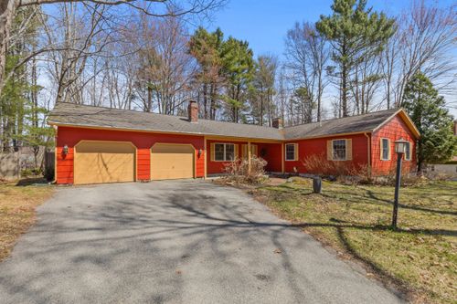 34 Mcauley Road, Cape Elizabeth, ME, 04107 | Card Image