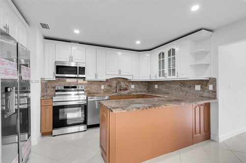 14755 Sw 82nd Ter, Miami, FL, 33193-1559 | Card Image