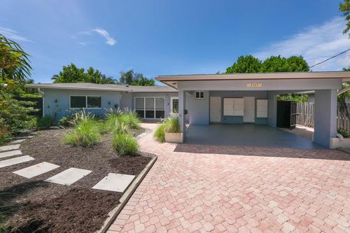 2164 Ne 27th Dr, Wilton Manors, FL, 33306-1326 | Card Image