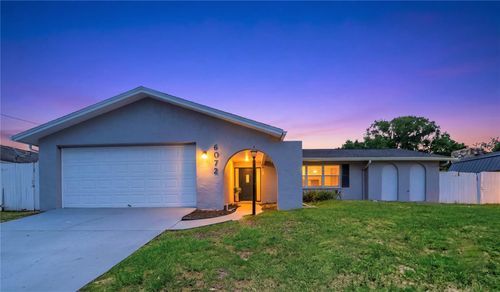 6072 Airmont Dr, SPRING HILL, FL, 34606-4603 | Card Image