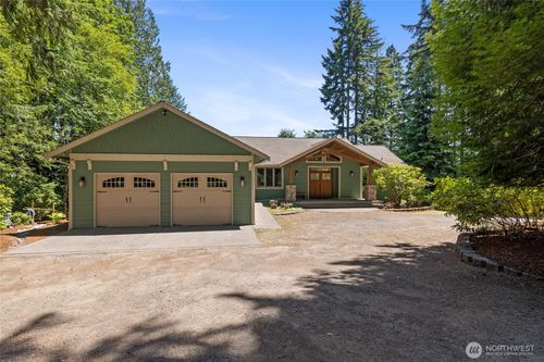 15765 Green Leaf Ln Sw, Port Orchard, WA, 98367-9237 | Card Image