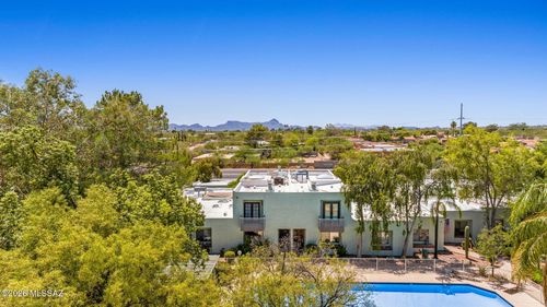 7832 N Fwy, Tucson, AZ, 85745 | Card Image