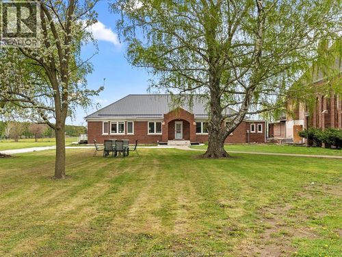 25667 Winterline Rd, Grande Pointe, ON, N0P1S0 | Card Image
