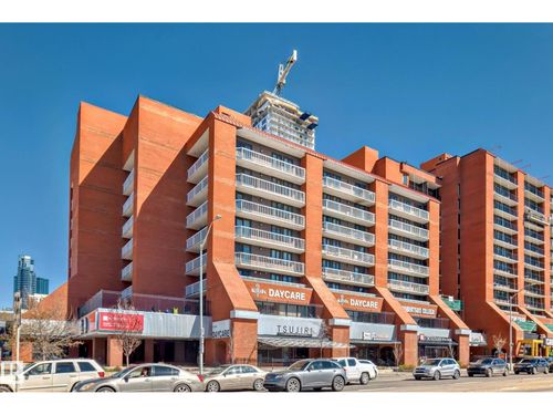 706-10125 109 St Nw, Edmonton, AB, T5J3P1 | Card Image