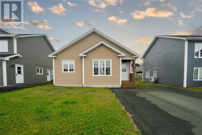 13 Bridgeport St, House other with 2 bedrooms, 1 bathrooms and null parking in Paradise NL | Image 1