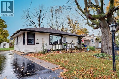 14 Coverdale St, Chatham, ON, N7L2T9 | Card Image